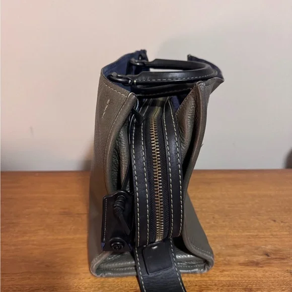 Coach Rogue Bag - Picture 7 of 8